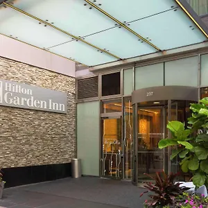 *** Hotel Hilton Garden Park South USA