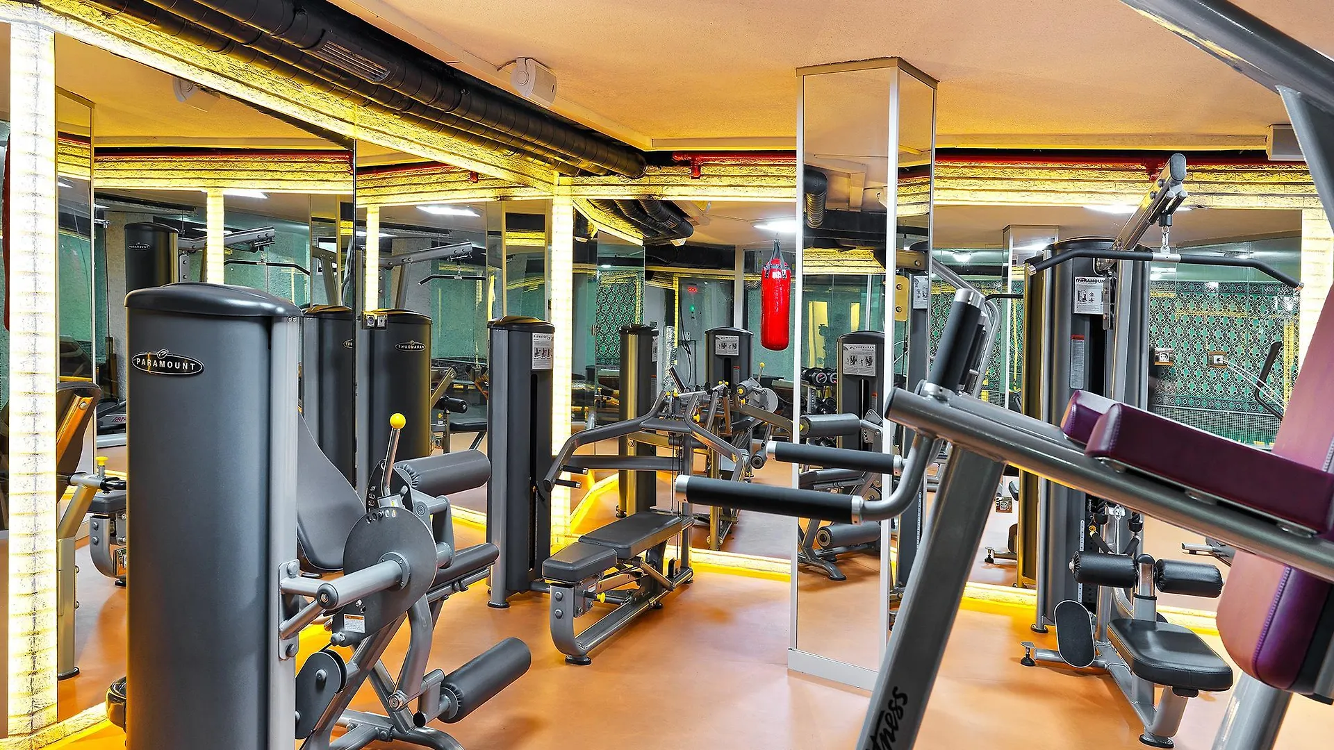 White Monarch Hotel Istanbul 4*,