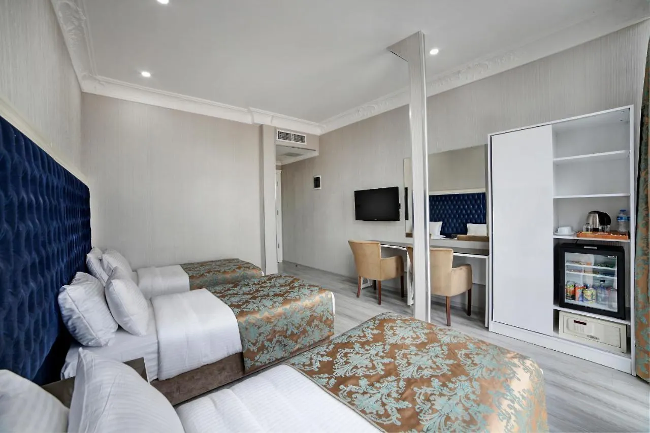 White Monarch Hotel Istanbul 4*,